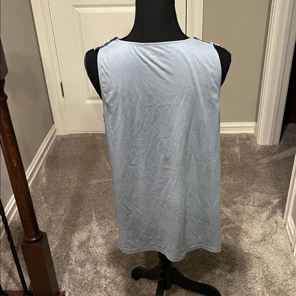 LOFT Light Blue Sleeveless Floral Top - Picture 5 of 6